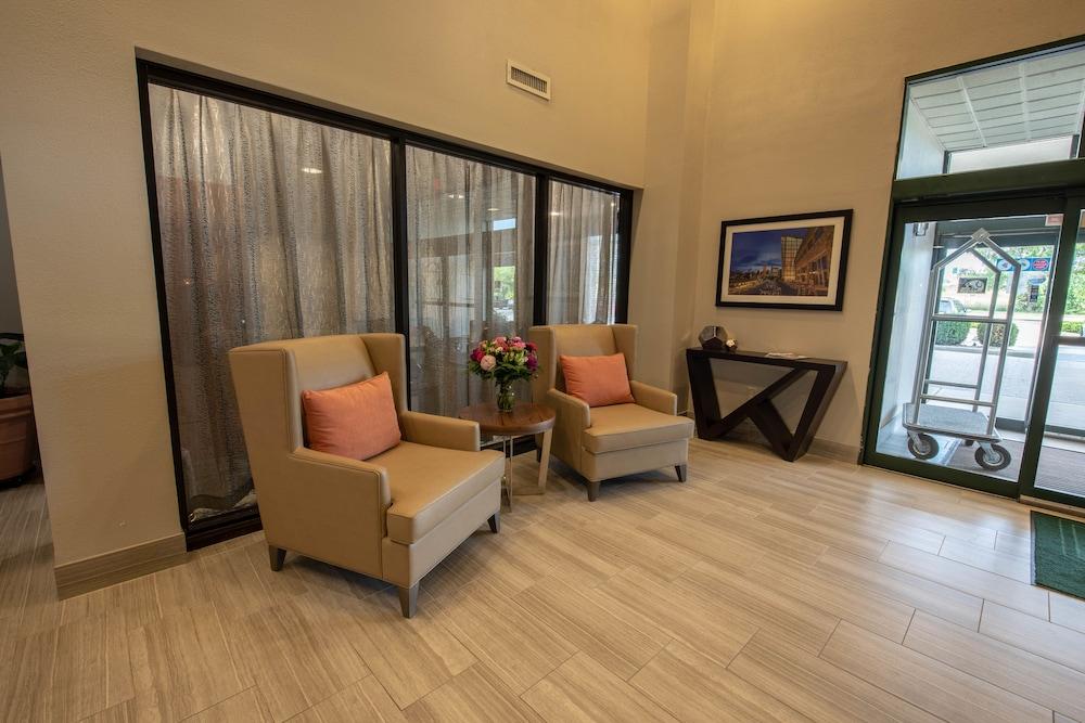 מלון Wingate By Wyndham Indianapolis Airport פליינפילד מראה חיצוני תמונה