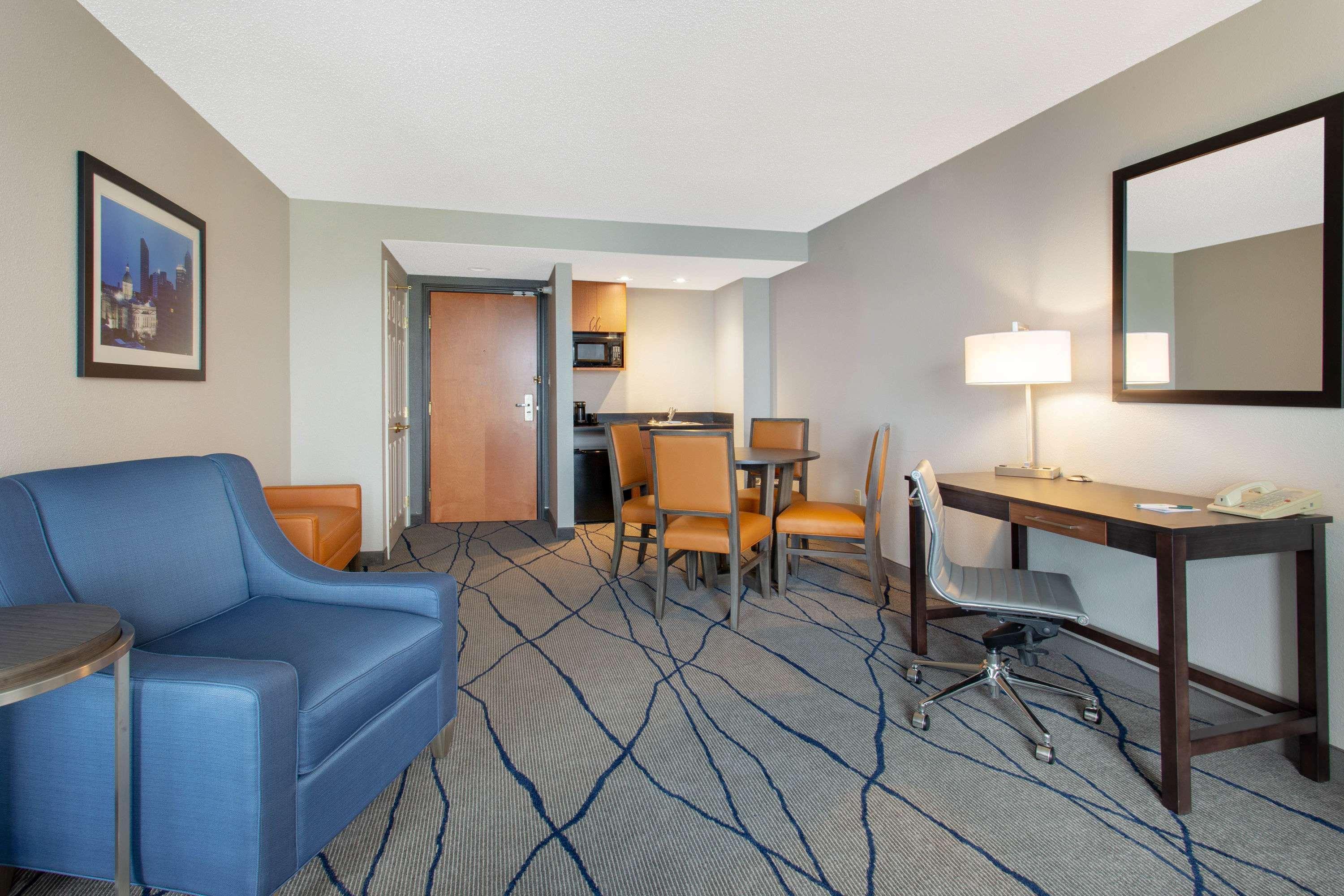 מלון Wingate By Wyndham Indianapolis Airport פליינפילד מראה חיצוני תמונה